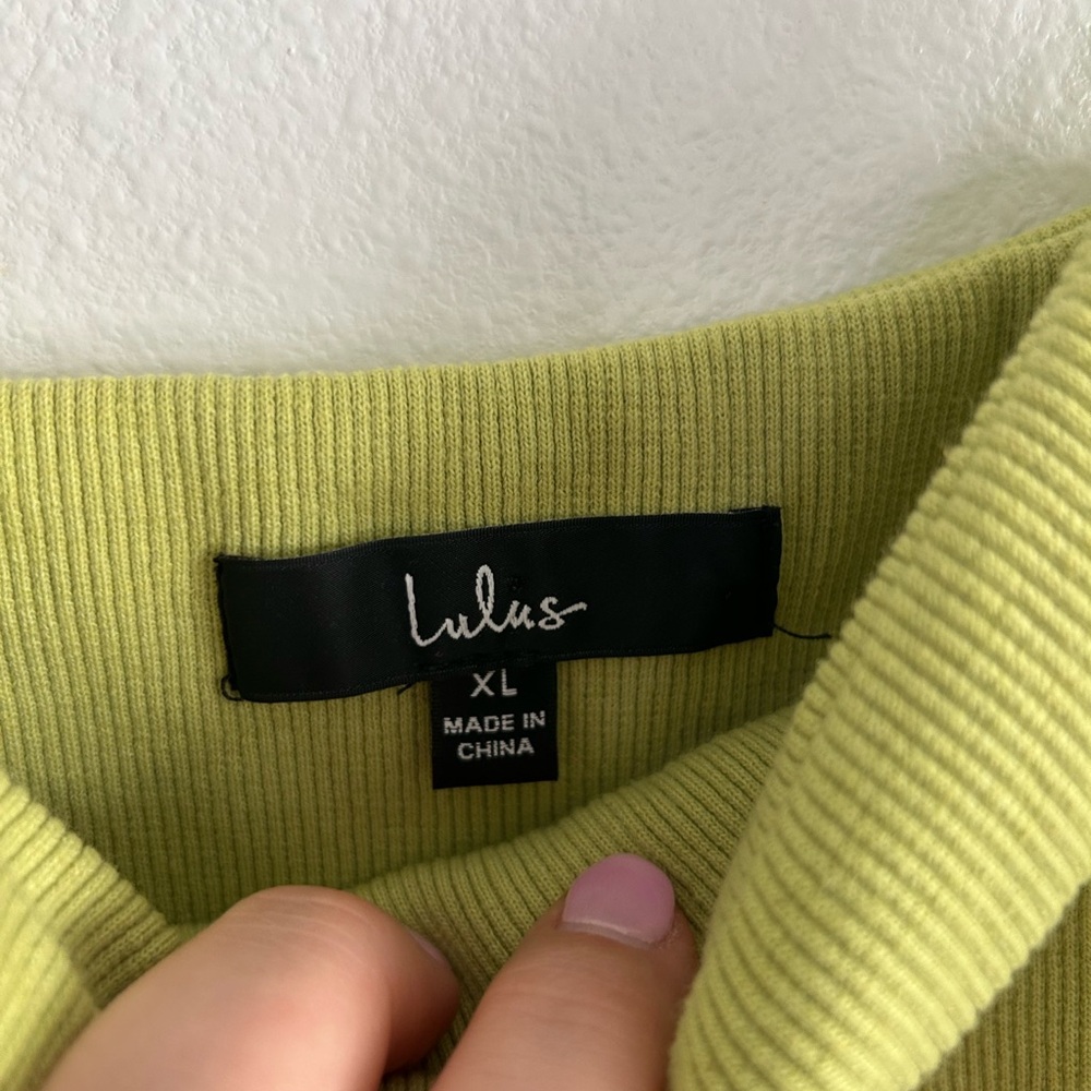 Lulu's Lime Ribbed Crop Top - Picture 3 of 6